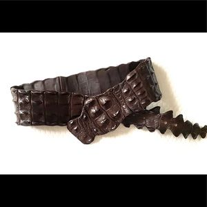 EXOTIC CROCODILE STATEMENT BELT
